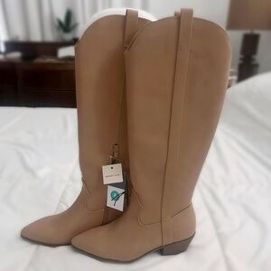 Universal Thread Tan Knee High Western Boots